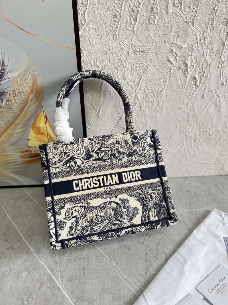 Christian Dior Shopping Bags